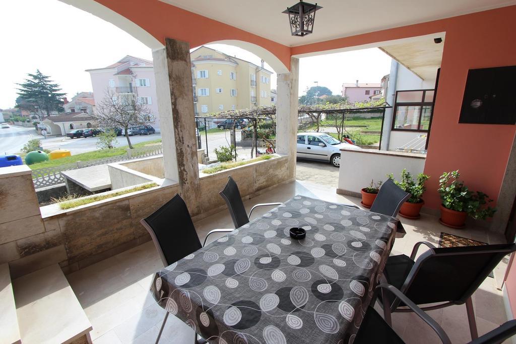 Apartment Ari Rovinj Exterior photo